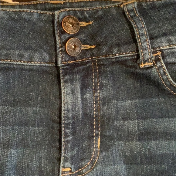 Vanilla Star jean shorts. - Picture 2 of 6